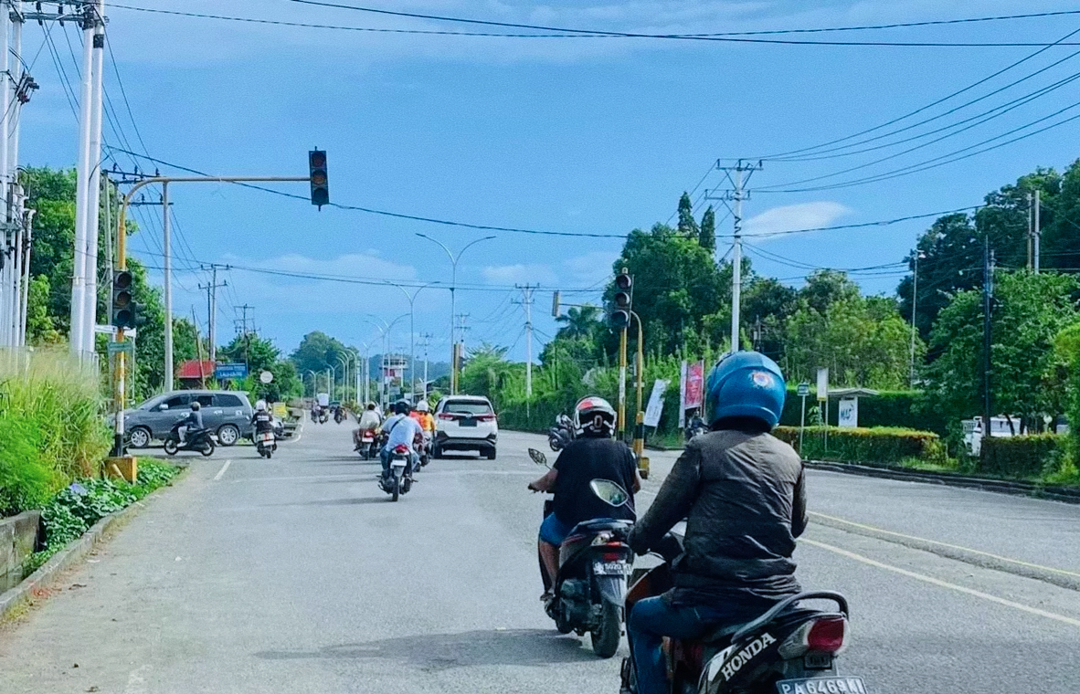Papua Tengah Targetkan Program Penerangan Jalan Terealisasi pada 2026