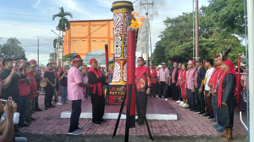 Penyalaan Obor Pattimura Warnai Peringatan 209 Tahun Perjuangan di Nabire 