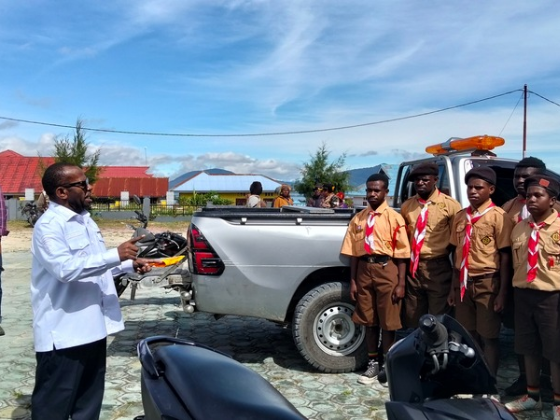 Bupati Deiyai Bekali Kontingen Jamnas 2026, Tekankan Keberanian, Disiplin, dan Kepedulian Lingkungan